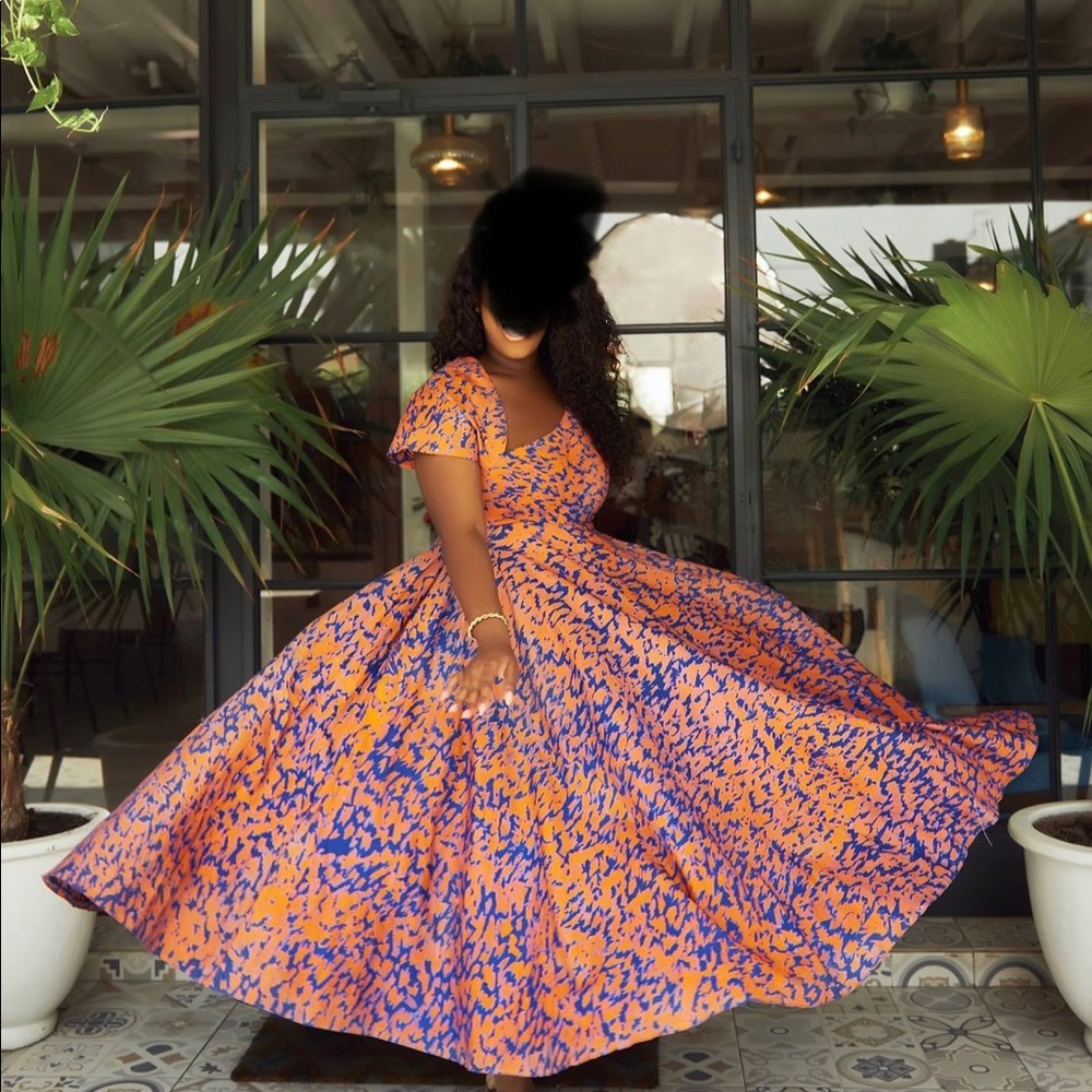 SOLD OUT SHOWSTOPPER Talensi dress - Sz Large - Picture 3 of 10